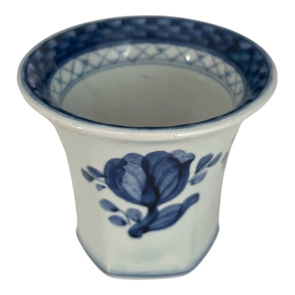 Vintage Danish Blue & White Hand-Painted Faience Mini Vase / Toothpick Holder 19 - Picture 1 of 6